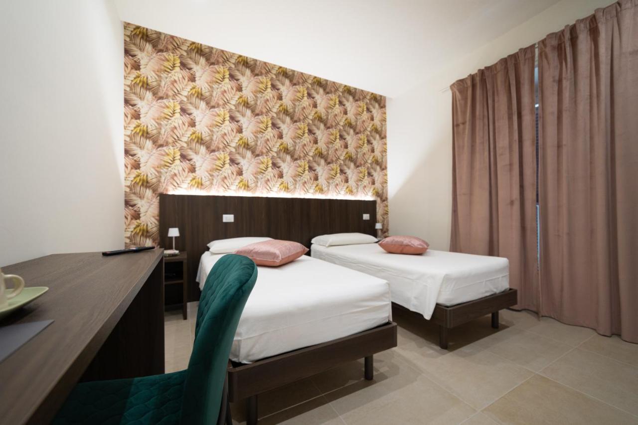 Numisia Guest House Terracina Εξωτερικό φωτογραφία